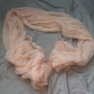 Scarves / shawl